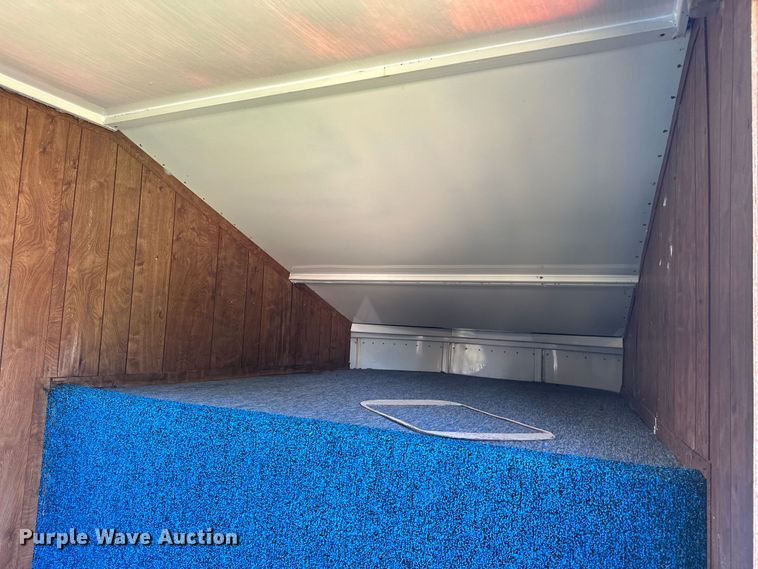 image for item ML9195 1991 Turnbow Trailers  horse trailer