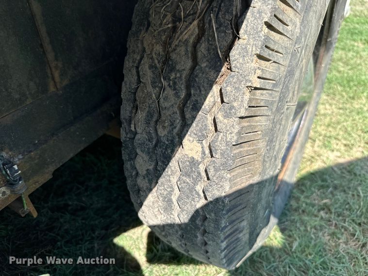 image for item ML9195 1991 Turnbow Trailers  horse trailer