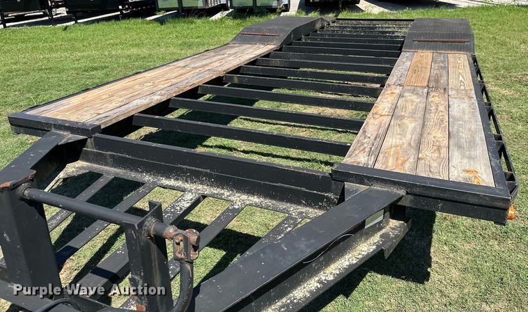 image for item ML9196 2004 Starlite 22 CT  combine trailer