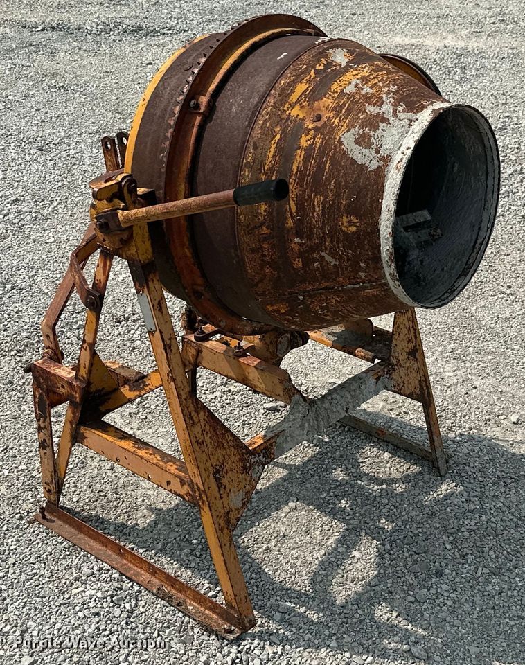 image for item ML9212 Concrete mixer