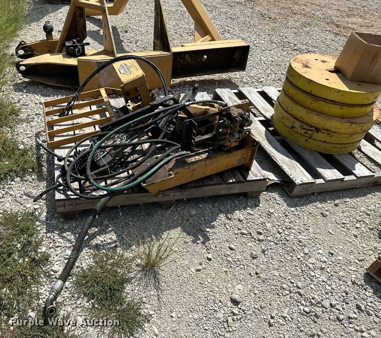 image for item ML9240 Diamond Mowers  side boom rotary mower