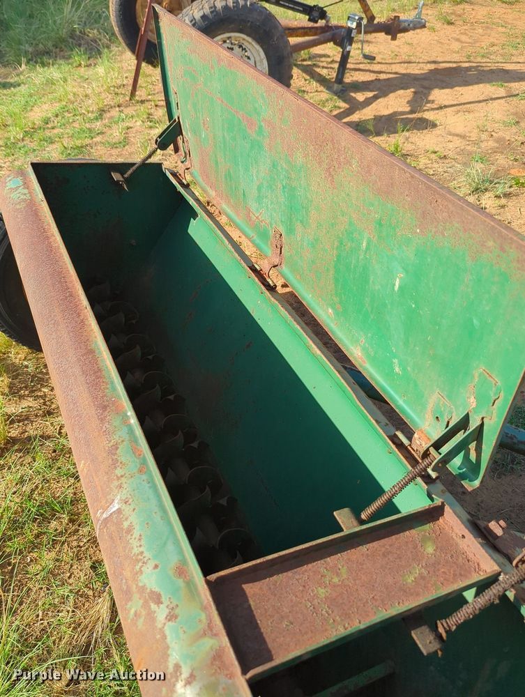 image for item MY9936 (3) pieces of ag equipment