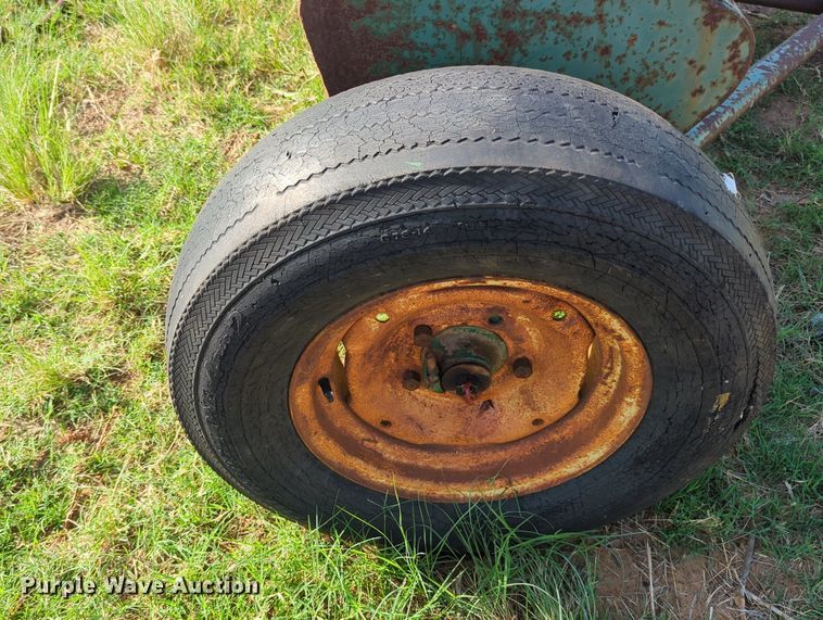 image for item MY9936 (3) pieces of ag equipment