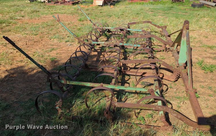 image for item MY9940 Spring tooth harrow