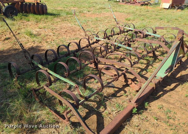 image for item MY9940 Spring tooth harrow