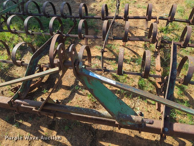 image for item MY9940 Spring tooth harrow