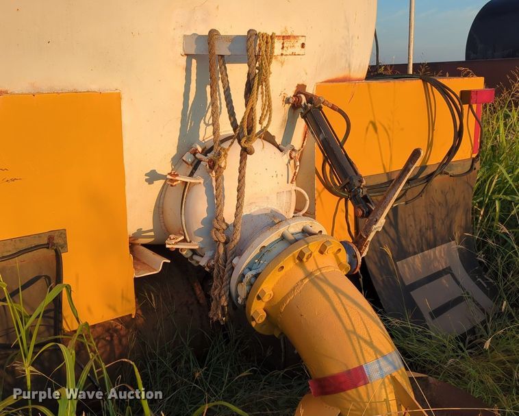 image for item MY9951 Vacuum tank bed