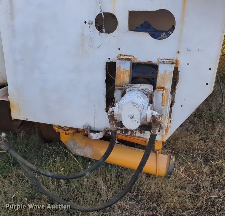 image for item MY9951 Vacuum tank bed