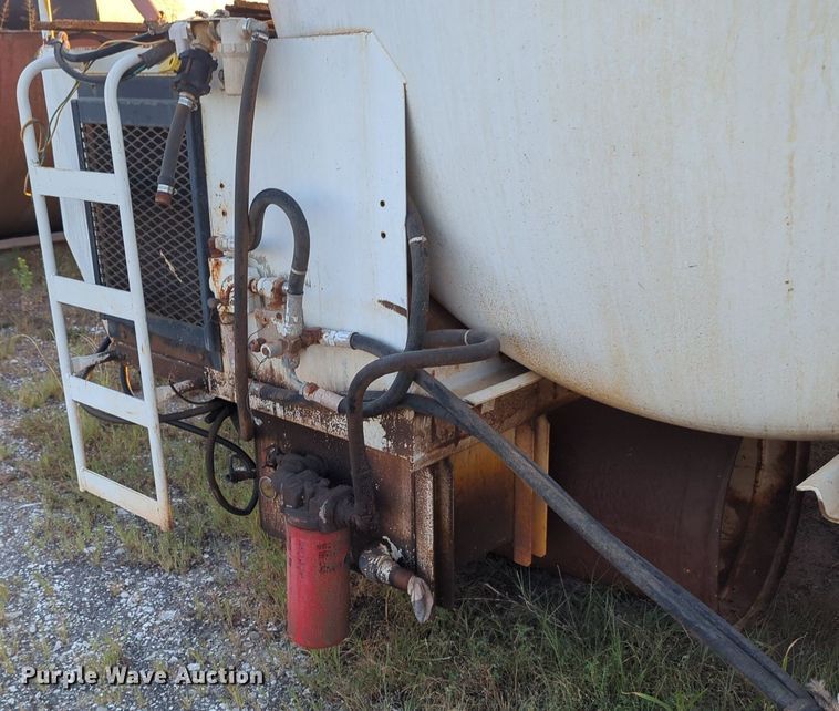 image for item MY9951 Vacuum tank bed