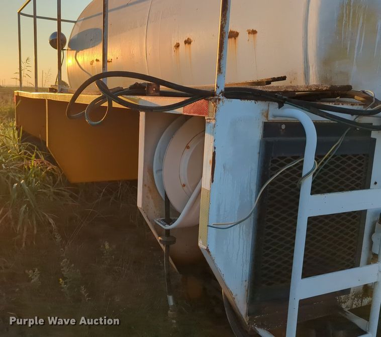 image for item MY9951 Vacuum tank bed