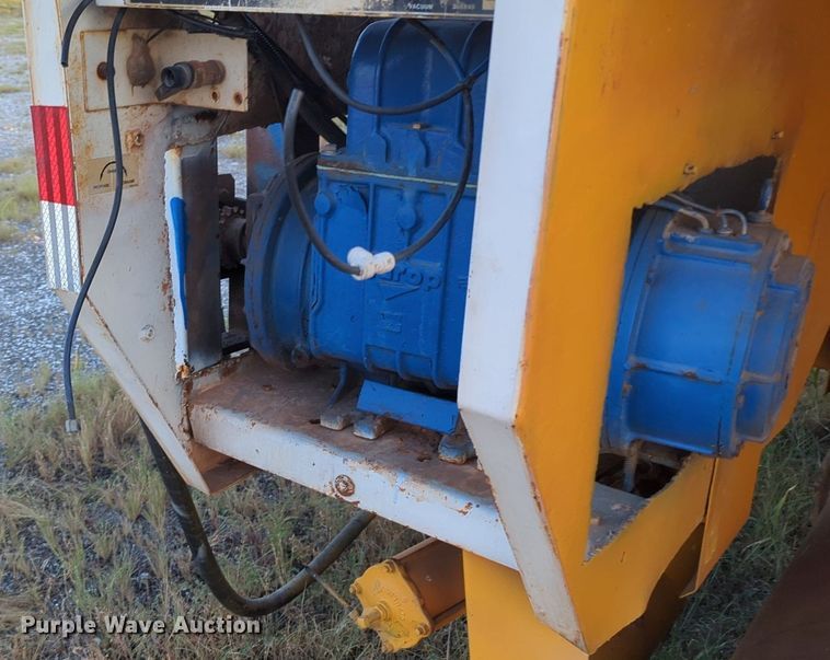 image for item MY9951 Vacuum tank bed