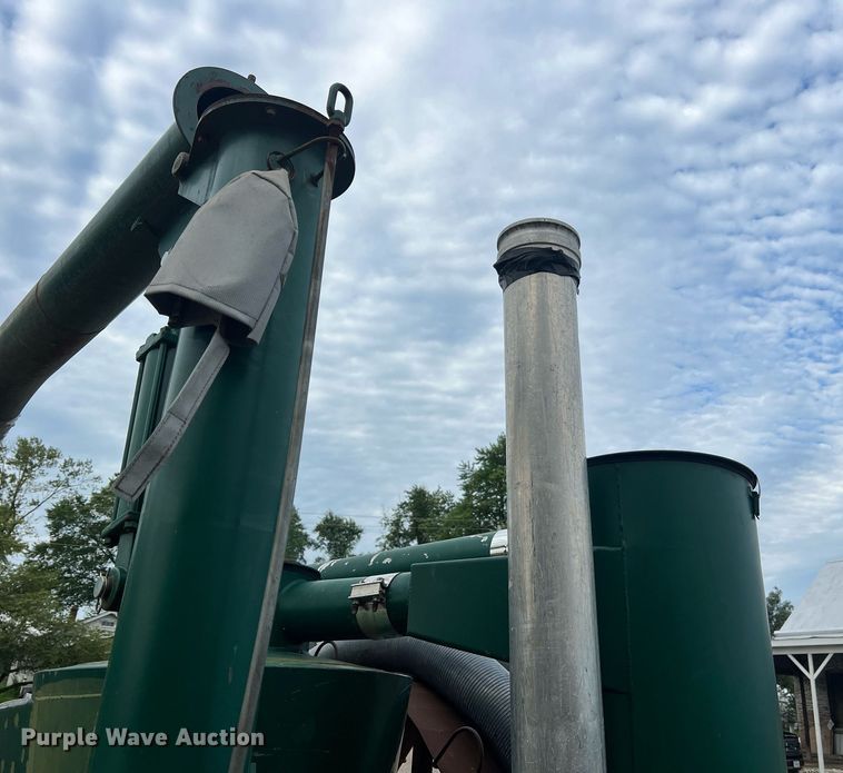 image for item NA9088 Conveyair Ultima 6  grain vacuum