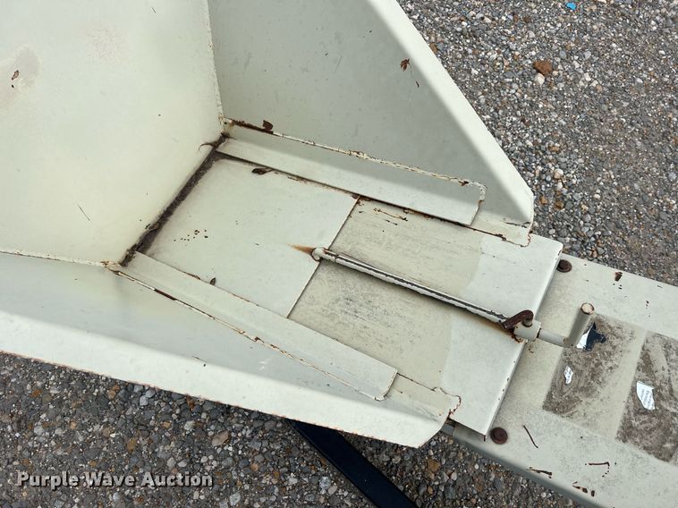 image for item NA9089 Quality Plus 524  conveyor