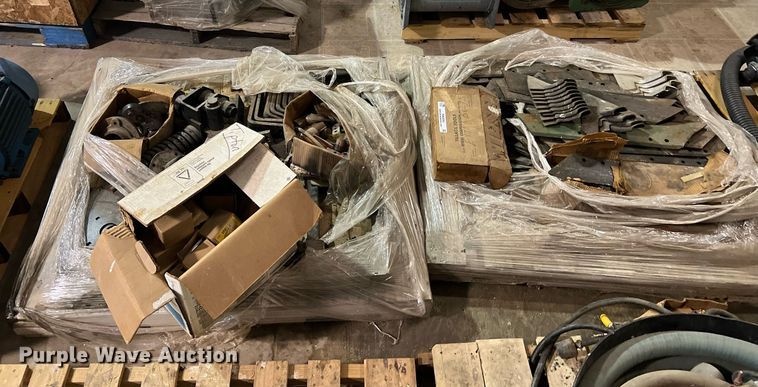image for item NA9094 (2) pallets of applicator bar parts