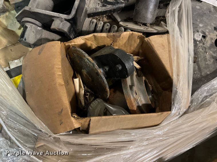 image for item NA9094 (2) pallets of applicator bar parts