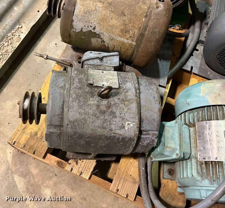 image for item NA9095 (8) electric motors