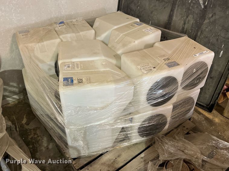 image for item NA9096 (16) Ace Roto-Mold poly rinse tanks