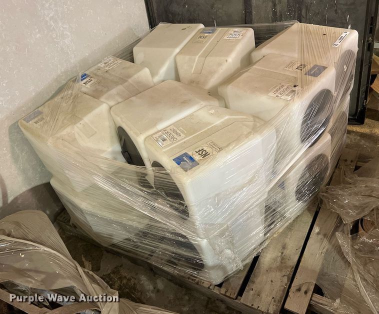 image for item NA9096 (16) Ace Roto-Mold poly rinse tanks