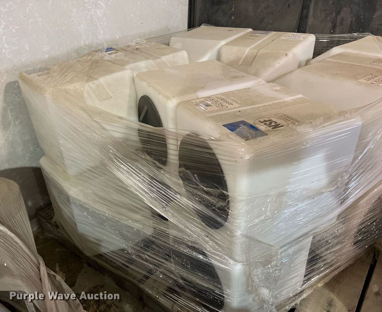 image for item NA9096 (16) Ace Roto-Mold poly rinse tanks