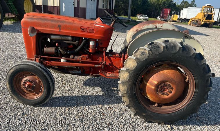 image for item NA9109 Ford 601 Workmaster  tractor