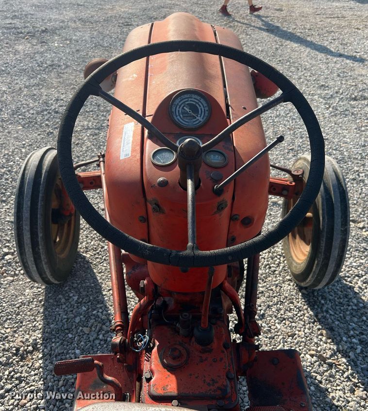 image for item NA9109 Ford 601 Workmaster  tractor