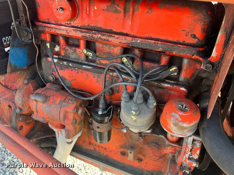 image for item NA9109 Ford 601 Workmaster  tractor