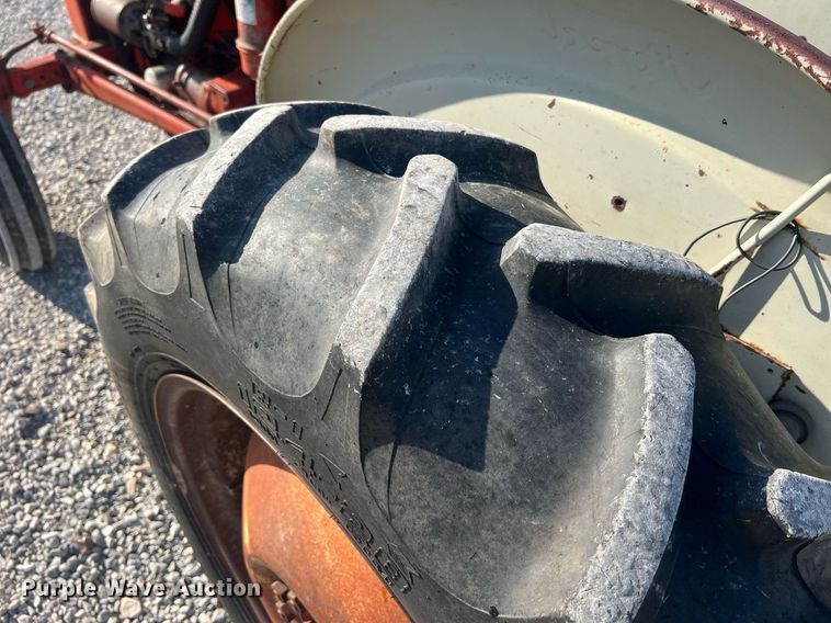 image for item NA9109 Ford 601 Workmaster  tractor