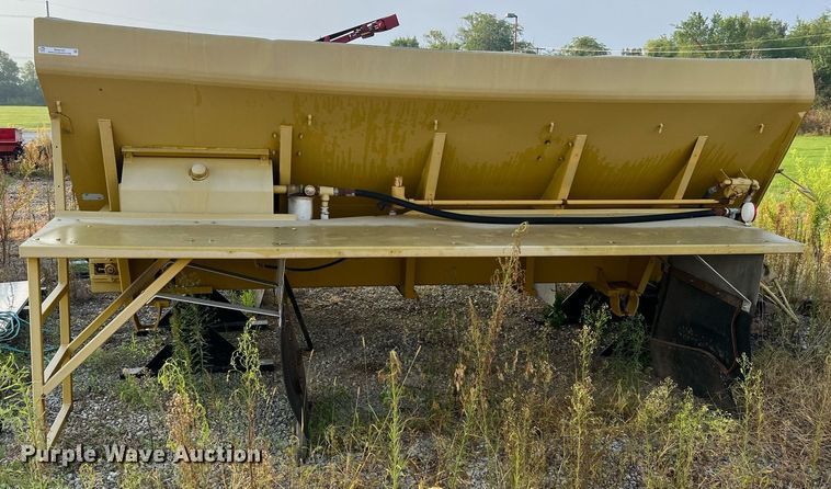 image for item NA9123 New Leader L2020  spreader bed