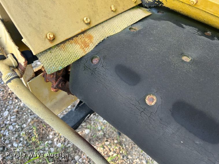 image for item NA9123 New Leader L2020  spreader bed