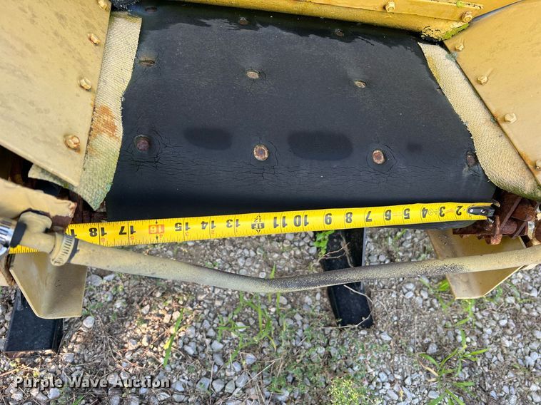 image for item NA9123 New Leader L2020  spreader bed