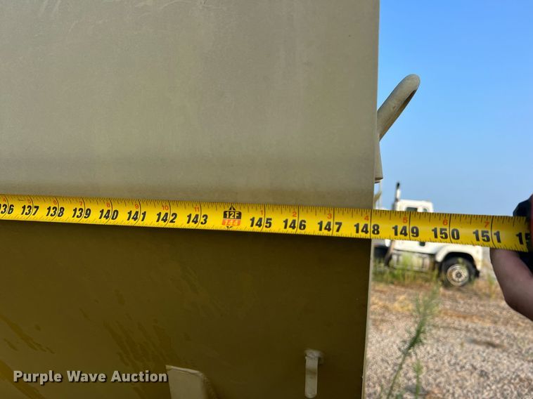 image for item NA9123 New Leader L2020  spreader bed