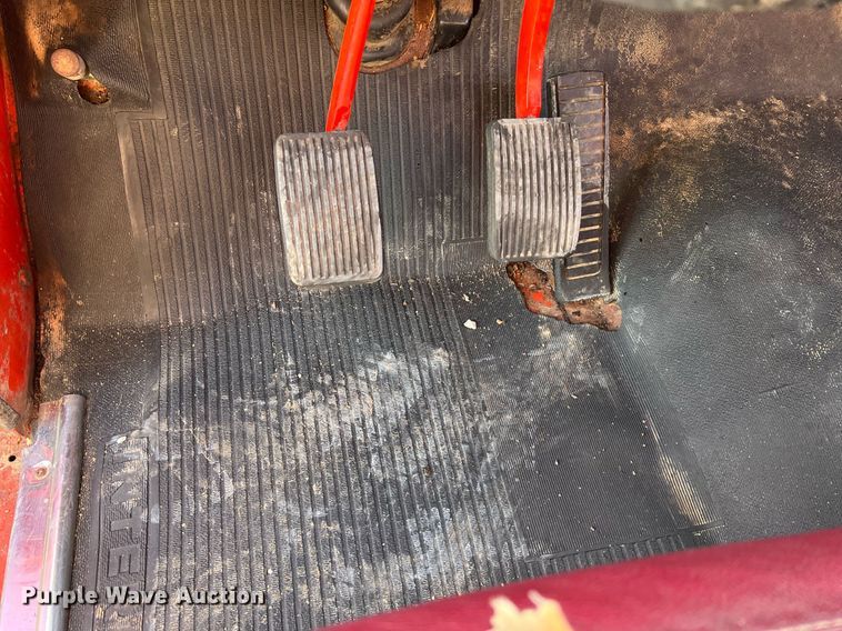 image for item NA9138 1976 International Loadstar 1600  grain truck