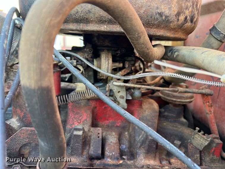 image for item NA9138 1976 International Loadstar 1600  grain truck