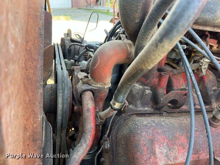 image for item NA9138 1976 International Loadstar 1600  grain truck