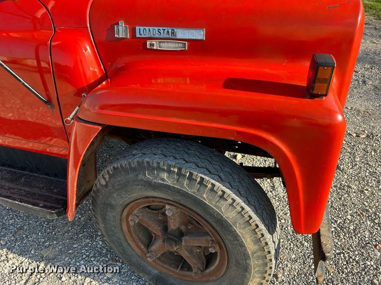 image for item NA9138 1976 International Loadstar 1600  grain truck