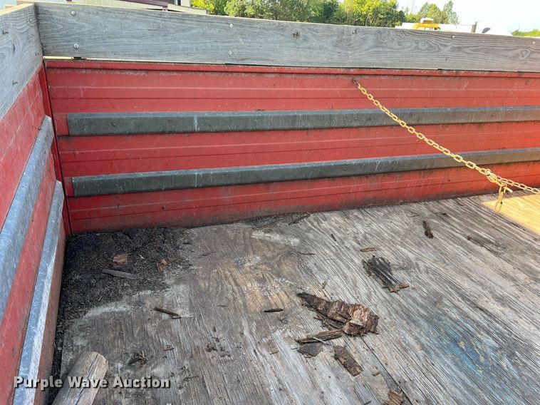 image for item NA9138 1976 International Loadstar 1600  grain truck