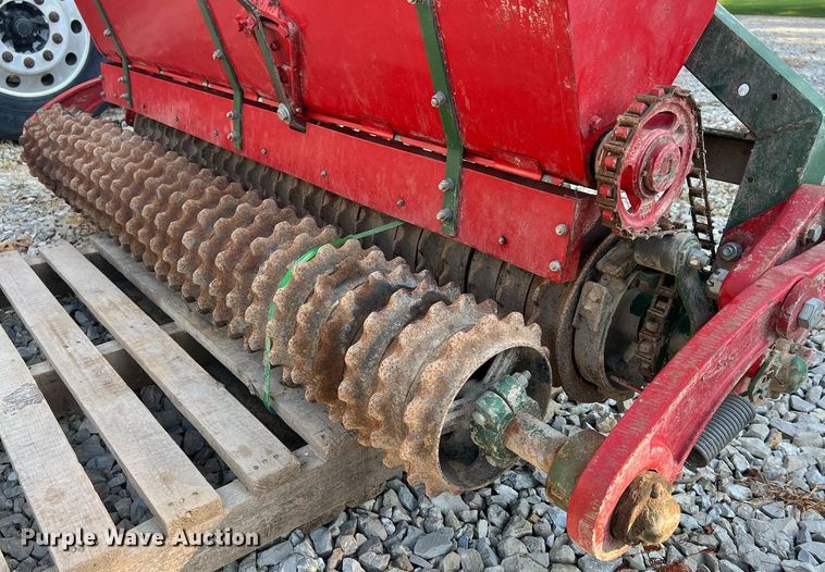 image for item NA9144 Brillion GLP-643  seeder