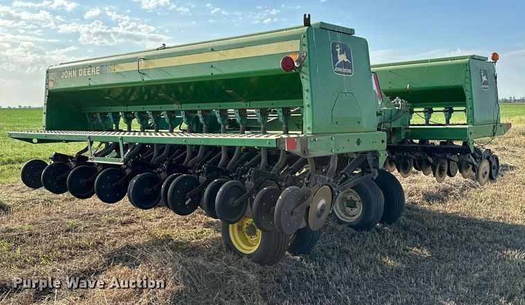 image for item NF9084 John Deere 455  grain drill