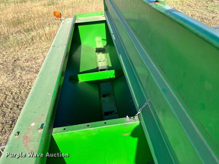 image for item NF9084 John Deere 455  grain drill