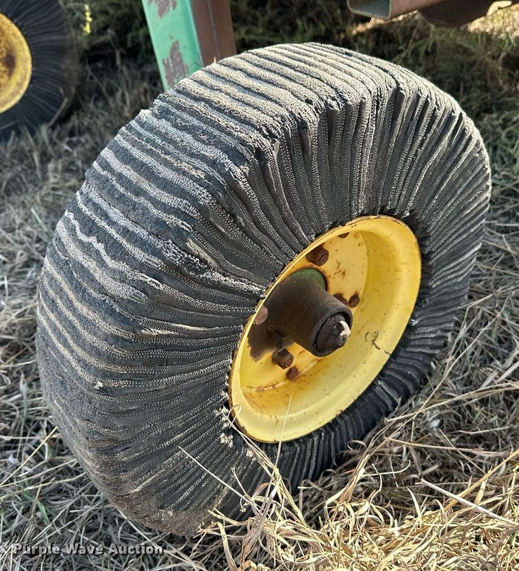 image for item NF9085 John Deere 1508  rotary mower