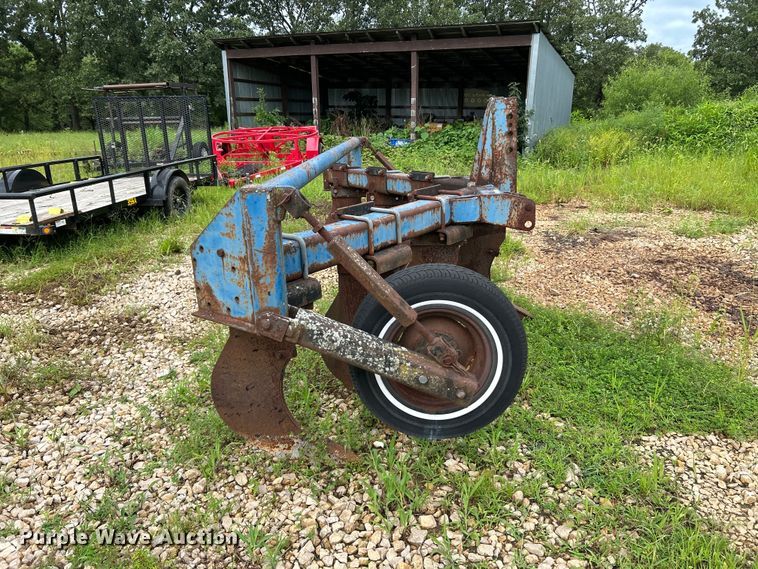 image for item NL9480 V-ripper