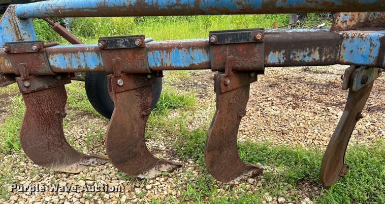 image for item NL9480 V-ripper