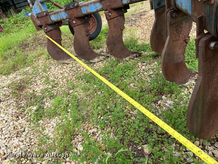 image for item NL9480 V-ripper