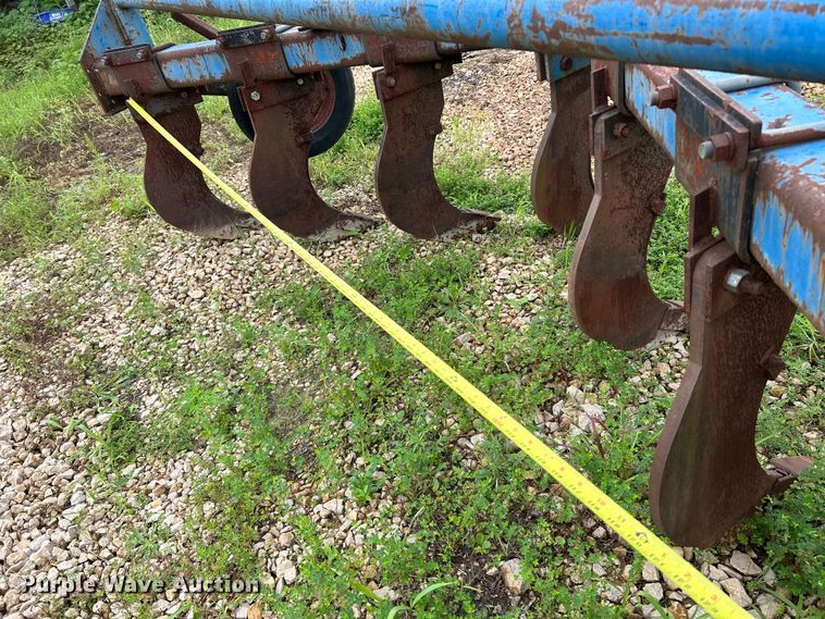 image for item NL9480 V-ripper