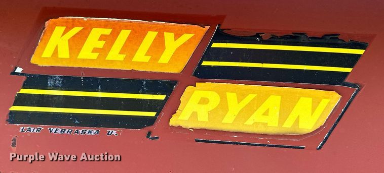 image for item NP9404 Kelly-Ryan  manure spreader