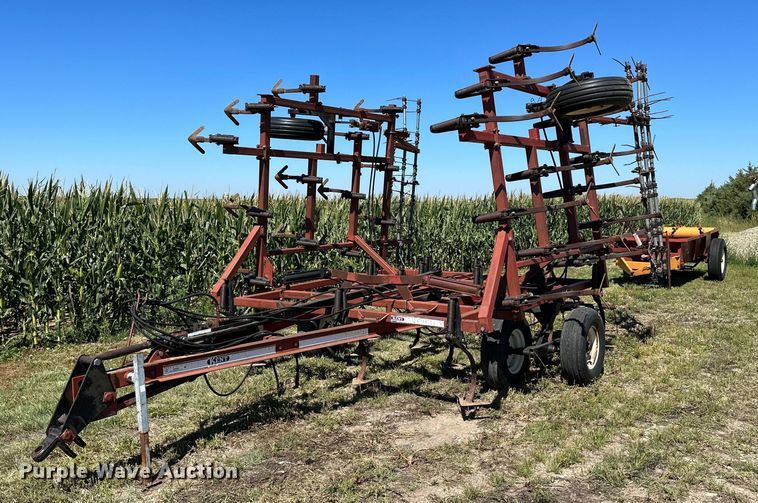 image for item NP9405 Kent 5323V  field cultivator