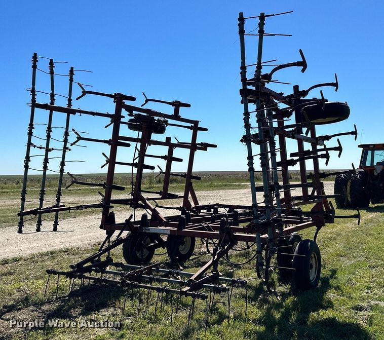 image for item NP9405 Kent 5323V  field cultivator