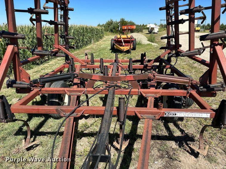 image for item NP9405 Kent 5323V  field cultivator