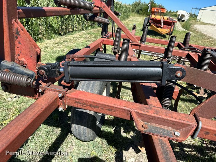 image for item NP9405 Kent 5323V  field cultivator