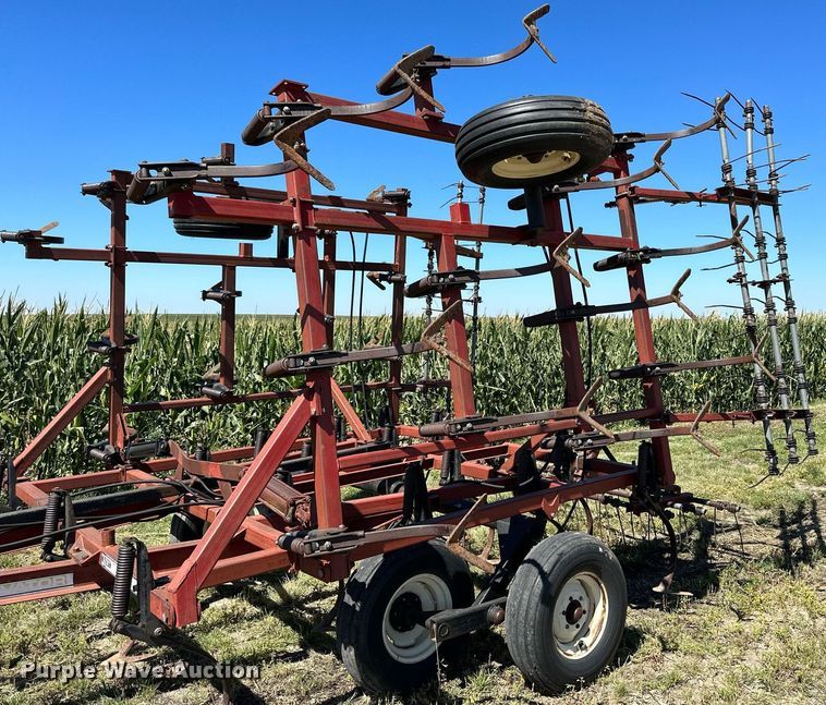 image for item NP9405 Kent 5323V  field cultivator